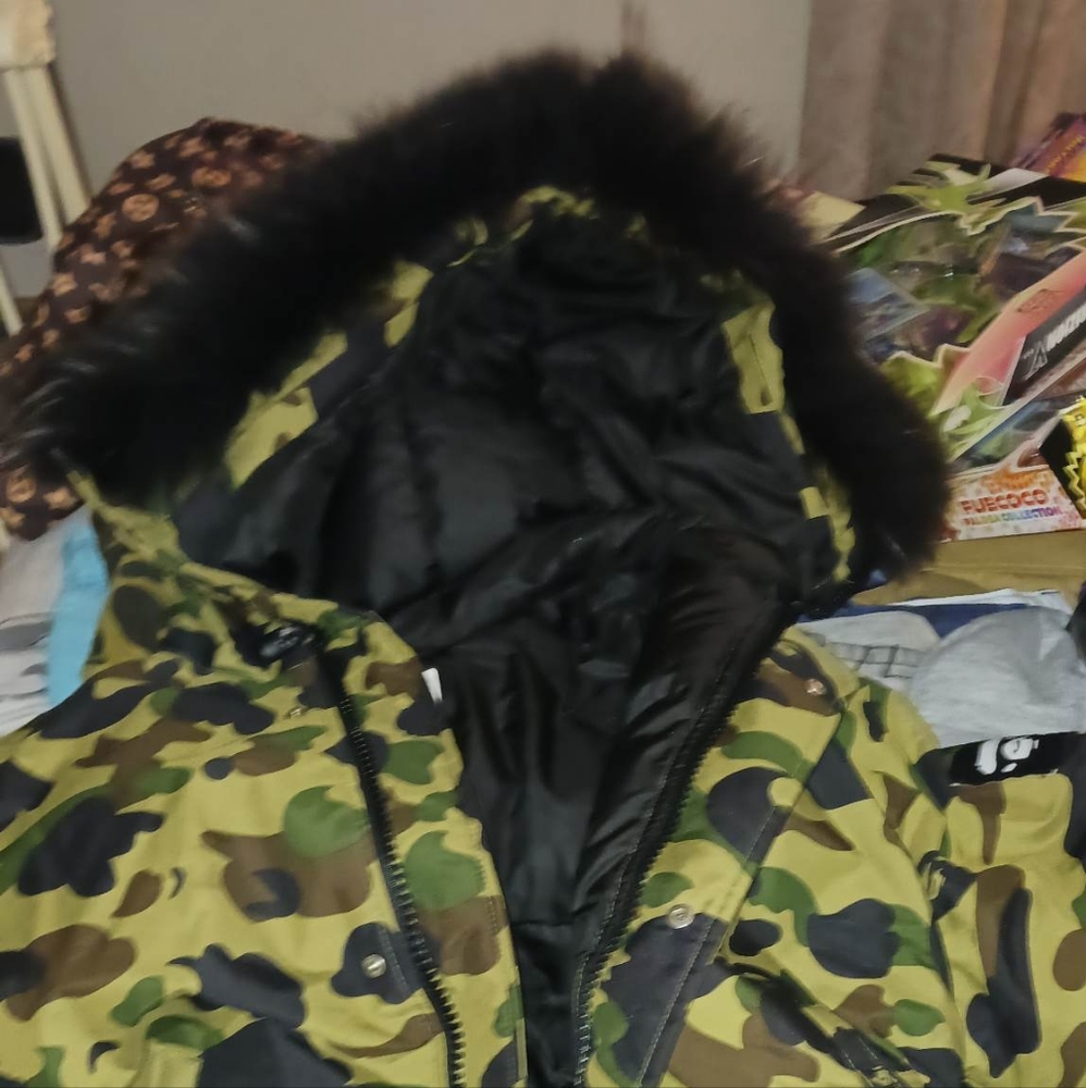 🔥SALE🔥 BAPE GREEN CAMO WINTER JACKET w/FUR HOOD NWT Size Large